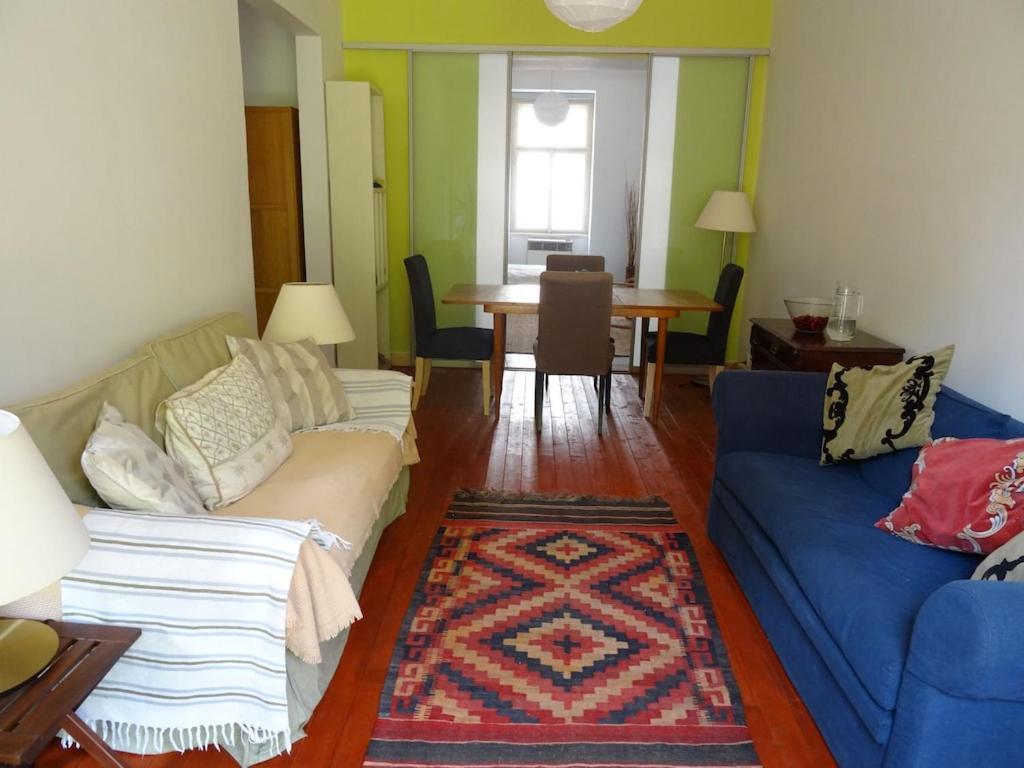 Garden Apartment On Art Nouveau Street In Central Прага Екстериор снимка